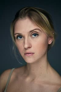 Julia Sporre in Femman