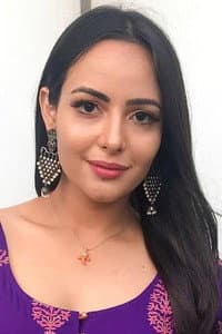 Aanchal Munjal in Fedora's Wrinkles