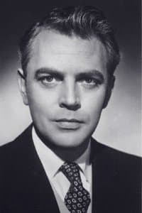 Dan O'Herlihy in A Waltz Through the Hills