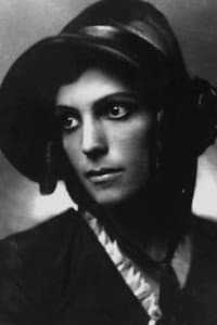 Greta Schröder in Arme Violetta