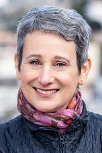 Renée Lertzman in Close the Divide