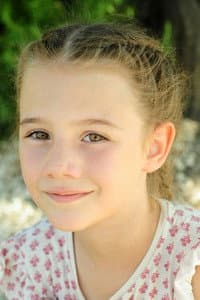 Shanna Keil in Mystère