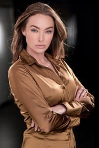 Cassi Colvin in 1 Buck