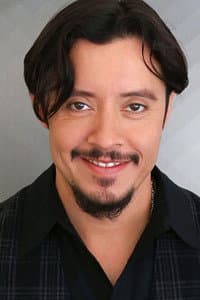 Efren Ramirez in Employee of the Month