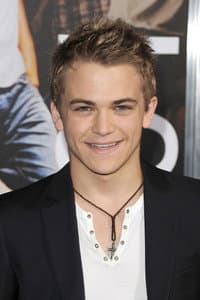 Hunter Hayes in Charlie's War