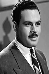 Yehia Chahine in 3 لصوص