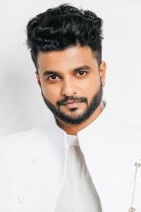 Neeraj Madhav in ആര്‍ഡിഎക്സ്: റോബര്‍ട്ട് ഡോണി സേവ്യര്‍
