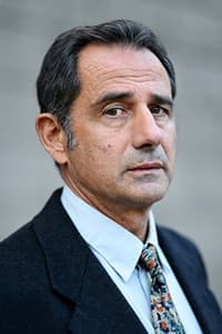 Riccardo De Torrebruna in Camillo Castiglioni oder die Moral der Haifische