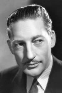 Warren William in Secrets of the Lone Wolf