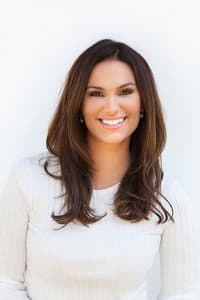 Nicole Weider in Switched
