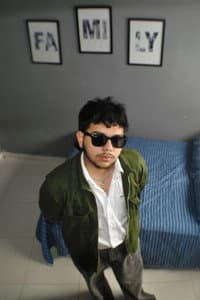 Andrés Certuche in Los Inútiles