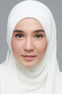 Dhini Aminarti in Cinta Subuh