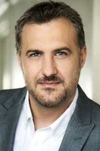 Brad Hills in Excess Baggage