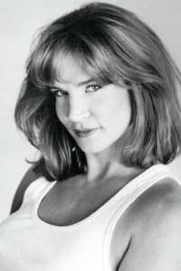 Gina Mastrogiacomo in Bloodhounds