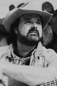 Randy Houser in Magnolia