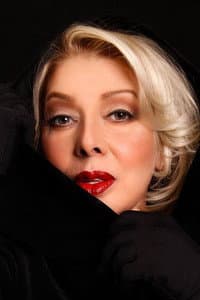 Patsy Gallant in Cindy - Cendrillon 2002