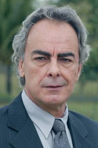 Roberto Pirillo in Uma Fêmea do Outro Mundo