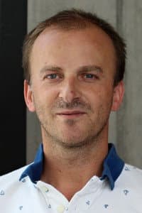 Hasan Zahirović in Brod ludaka