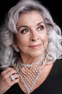 Betty Faria in O Sol - Caminhando contra o vento