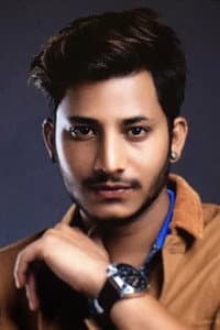 Najir Husen in होस्टेल Returns