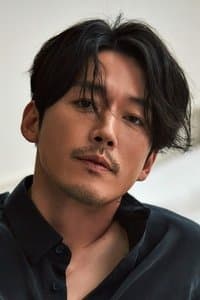 Jang Hyuk in Eui-Roi-In