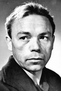 Vladimir Kashpur in Без мундира