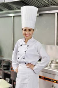 Lê Khánh in Đại Tiệc Trăng Máu 8