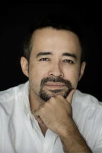 Tony Eusoff in Atuk Buat PHD