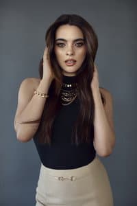 Scarlet Gruber in El Chema