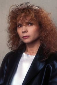 Sandra Montaigu in French Lovers