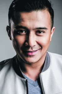 Aaron Aziz in TyIcKooUns