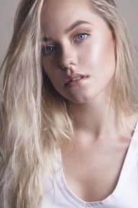 Ashley de Lange in Empire of the Sharks