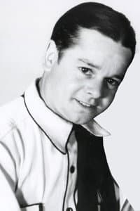 Billy Curtis in Pygmy Island