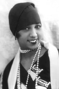Josephine Baker in Joséphine Baker, première icône noire