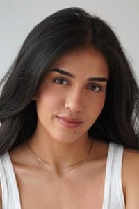 Sarah Iranca in For Dawn