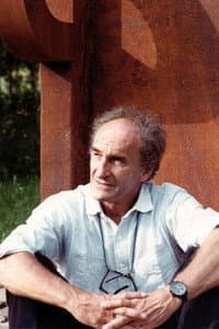 Eduardo Chillida in Tengo las manos de ayer. Me faltan las de mañana.