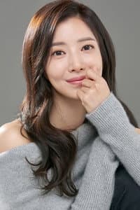Yoon Se-a in Scarlet Innocence