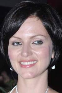 Yana Gupta in Stand By