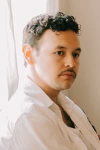 Julián Vazquez in Mi Vocación