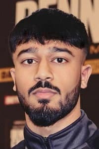 Hamza Uddin in Sunny Edwards vs. Galal Yafai