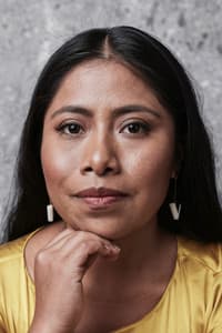 Yalitza Aparicio in La gran seducción