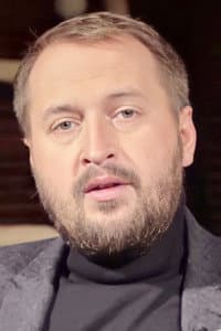 Nikolay Solodnikov in Сквозь всю зиму