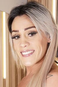 Karine Siqueira in Transgressive 21