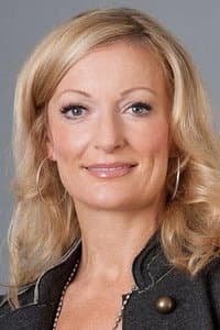 Monika Gruber in Der Meineidbauer