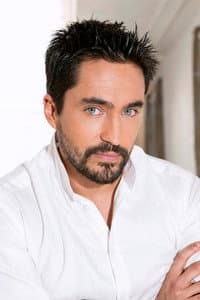 Nicolas Van Beveren in Crimes à Cluny