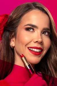 Laura de León in Pa' Quererte