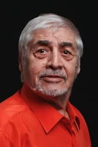 Guzh Manukyan in Умри на коне