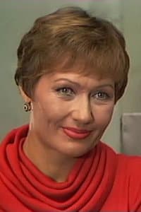 Natalya Malyavina in Время и семья Конвей