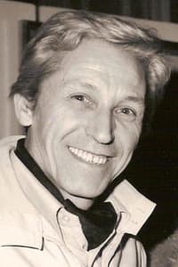 Jacques Douai in Le Visiteur d’un soir
