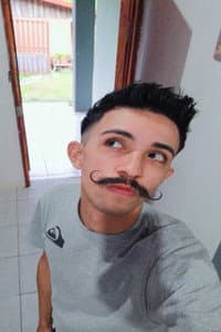 Cristopher Paniagua Carvajal in DEBAJO